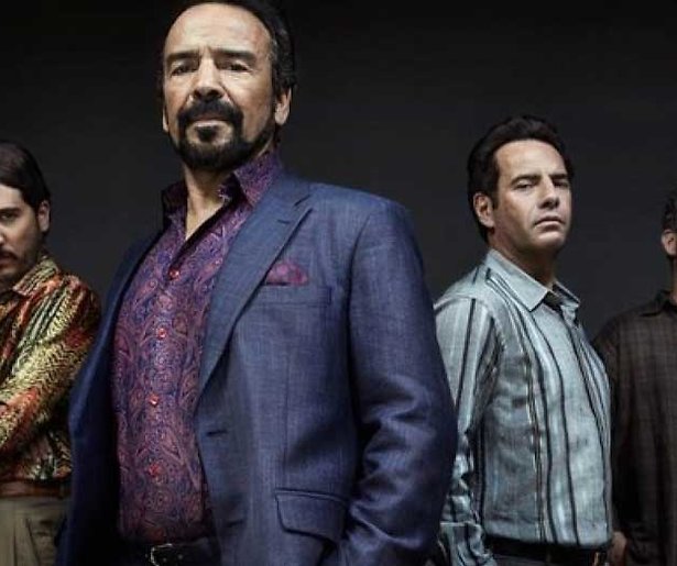 Narcos: Mexico, seizoen 2: Bloed, zweet en Mexicanen