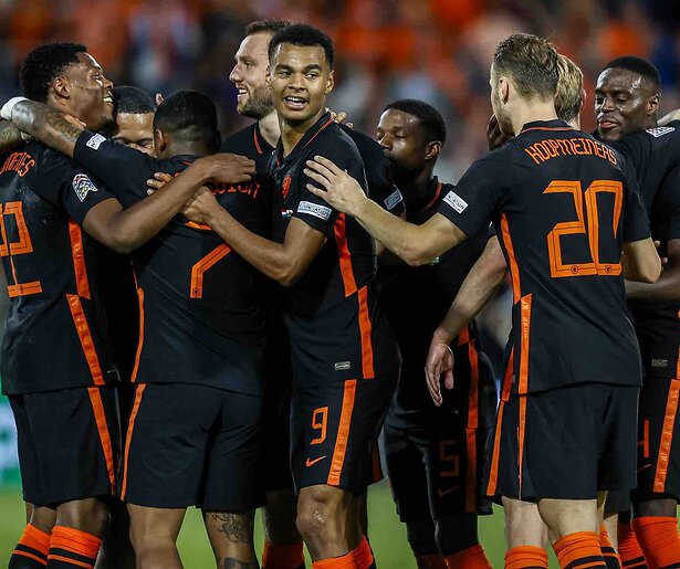 De TV van gisteren: Het Nederlands elftal verslaat niet alleen Wales