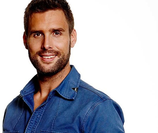 Nick Schilder presenteert spelhow voor SBS 6