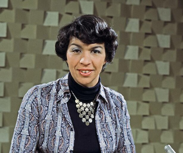 Eerste vrouwelijke nieuwslezer NOS Journaal, Eugènie Herlaar, overleden