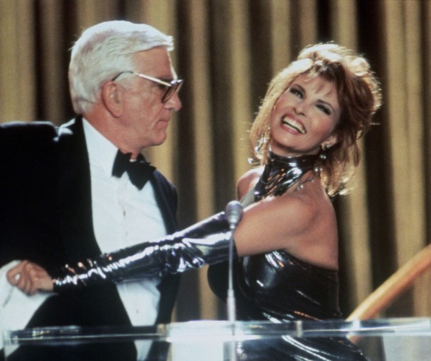 Kan Leslie Nielsen de Oscars redden?
