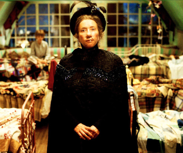 Nanny McPhee probeert orde op zaken te stellen op NET5