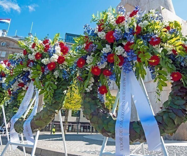 NOS staat weer stil bij alle oorlogsslachtoffers tijdens Nationale Herdenking 2024