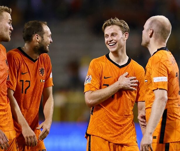 Wales maakt opwachting in De Kuip