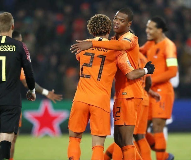 De TV van gisteren: Oranje trekt 2.4 miljoen kijkers