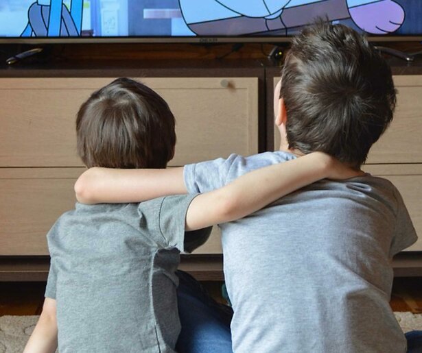 De toekomst van Nederlandse televisie in een veranderend kijklandschap