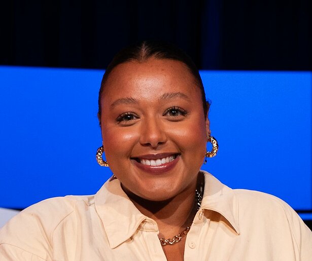 Voormalig GTST-actrice Noël van Kleef doet een gooi naar de winst in De Slimste Mens