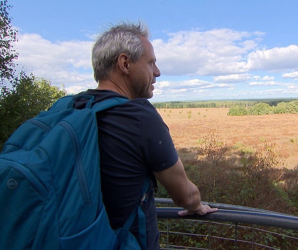 Klaas Drupsteen wandelt door de geschiedenis van Ede in Noord-Zuid-Oost-West