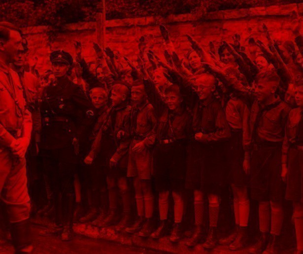 Dictator en de rol van media in De Macht van het Beeld