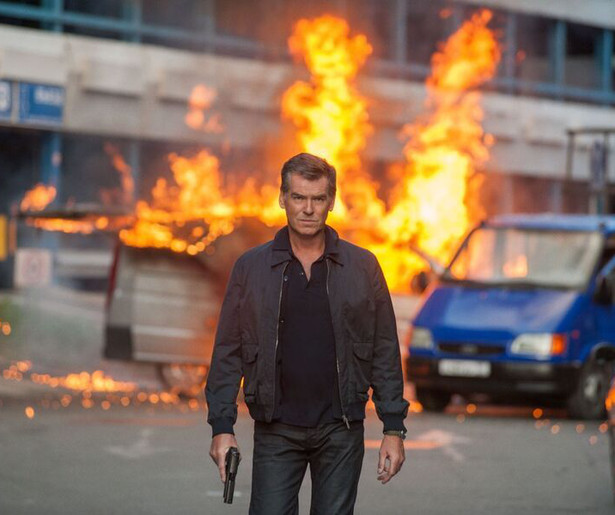 Pierce Brosnan moet toch weer aan de bak in November Man