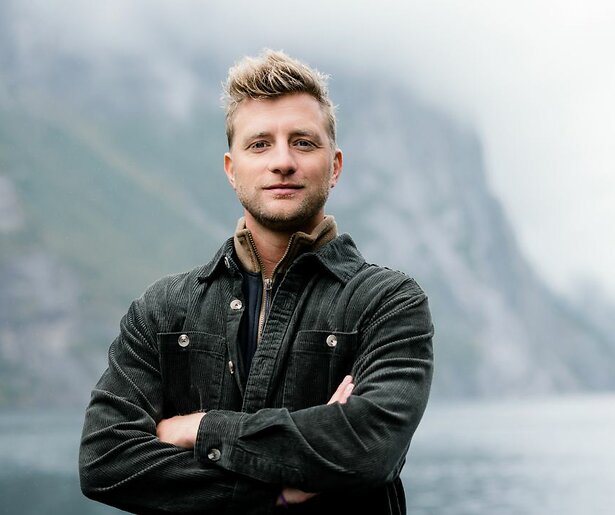 Jan Versteegh van start met het ultieme survivalprogramma No Way Back van SBS6