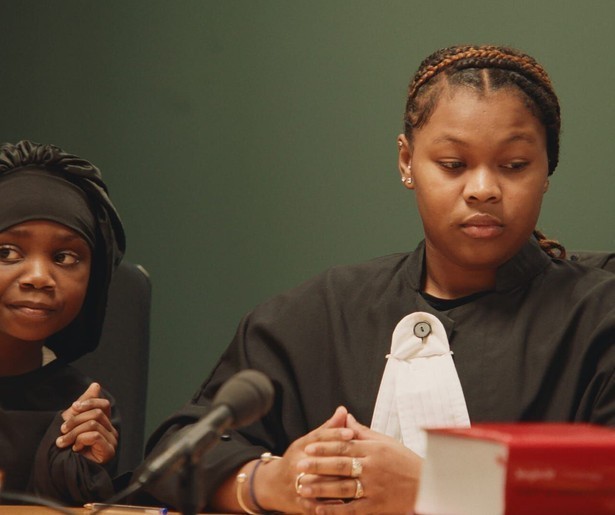 De NPO Doc: De Buurtrechter laat zien dat de afstand tussen de buurt en de rechtbank verkleind kan worden