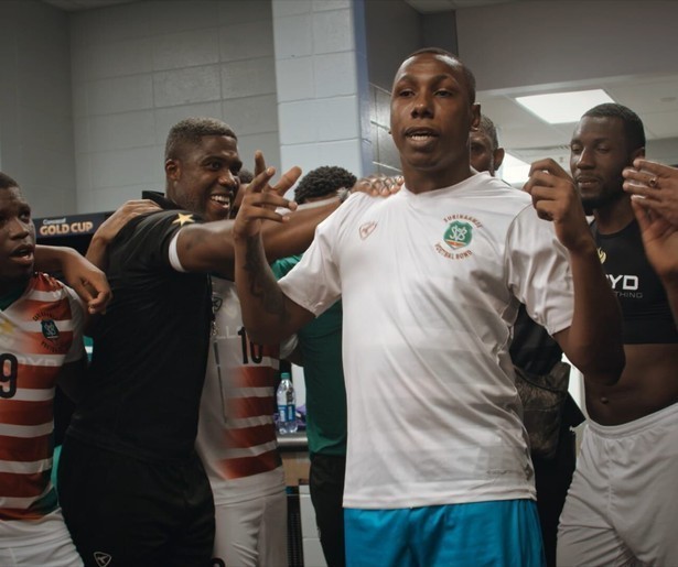 BNNVARA brengt documentaire over de Surinaamse voetbaldroom van Dean Gorré