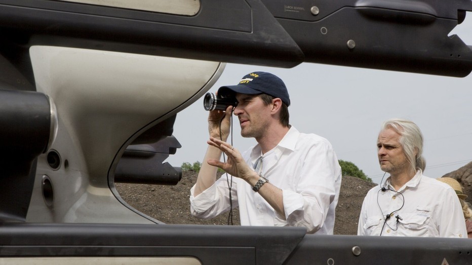 Tom Cruise in Oblivion Tom Cruise in Oblivion