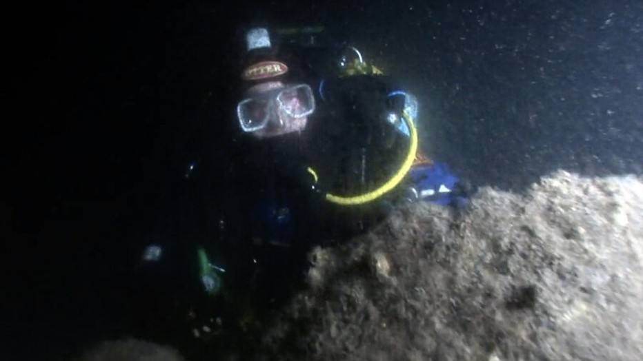 Ocean wreck investigation Ocean wreck investigation