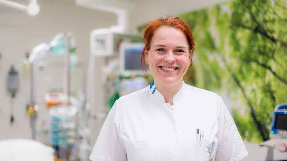 Sanne in Op de Spoed