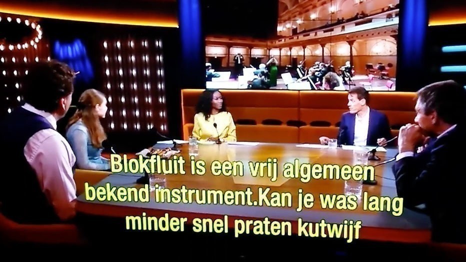 Oeps! Op1-ondertitelaar noemt snel pratende Lucie Horsch ‘kutwijf’ Oeps! Op1-ondertitelaar noemt snel pratende Lucie Horsch ‘kutwijf’