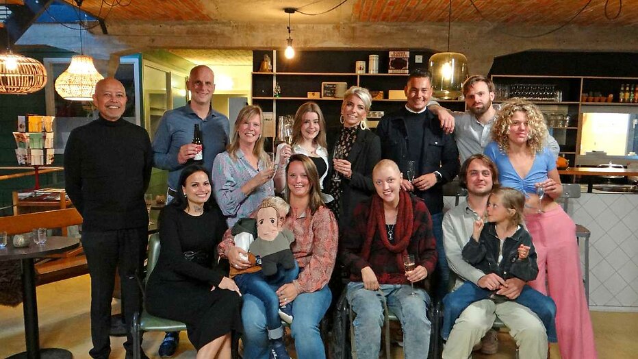 Over Mijn Lijk: De Reünie