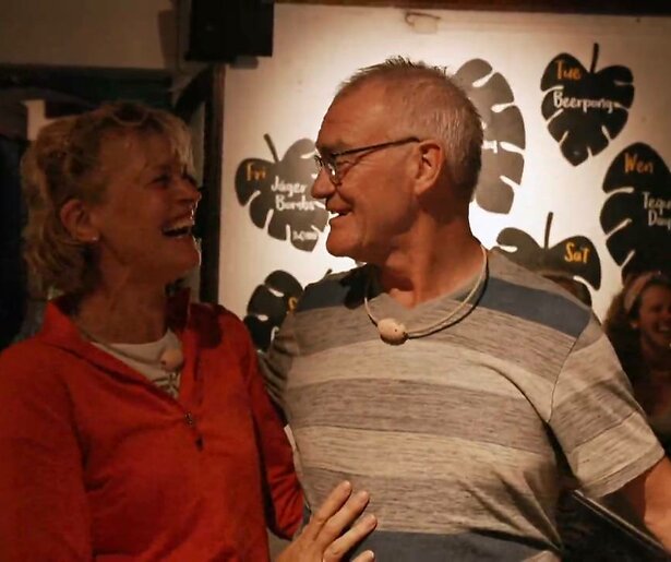 Lachen, gieren, brullen om Olga en Frank in Race Across the World