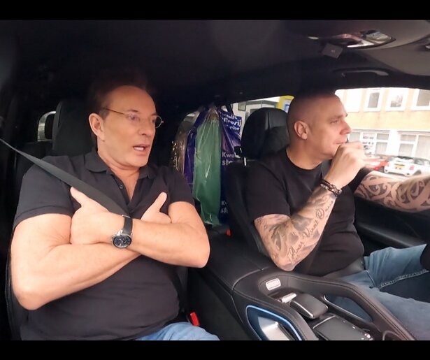 Gerard Joling (65) overweegt te stoppen met zingen: 'Het is al zielig'