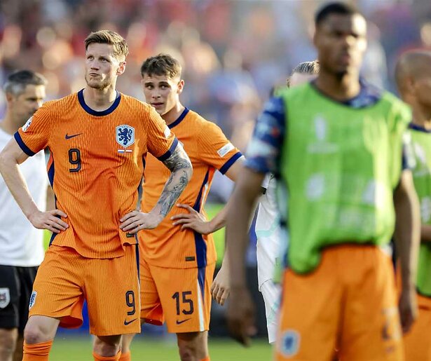De TV van gisteren: Kijkers mopperen over hemeltergend slecht Oranje 