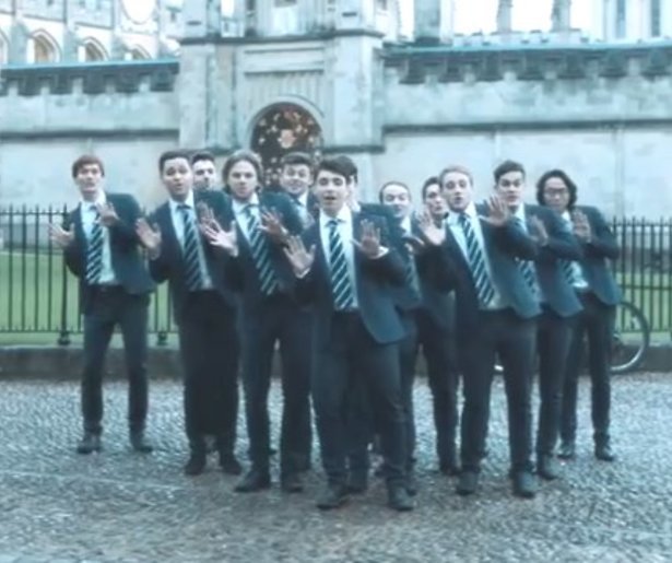 YouTube-hit: studenten Oxford zingen All I Want For Christmas a capella