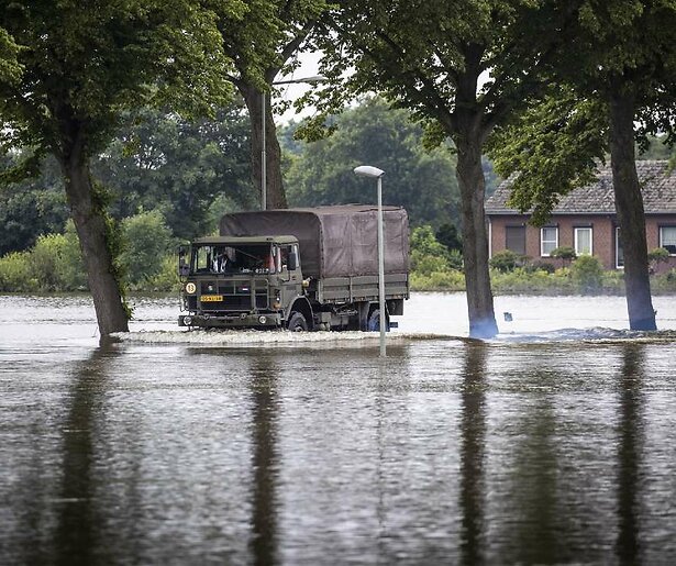 Pointer haalt de overstroming van Limburg in 2021 op