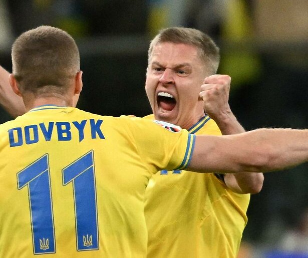 Roemenië moet zich staande houden tegen Oekraïne tijdens het EK voetbal