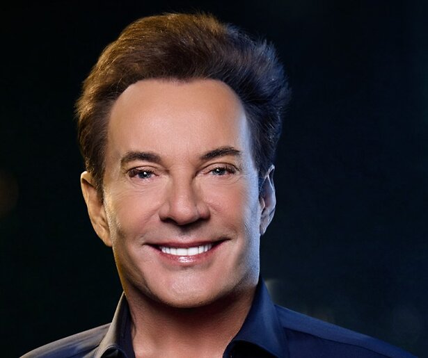 Gerard Joling is terug met een kersvers seizoen Only Joling