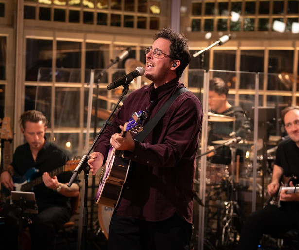 3JS, Broederliefde, Nielson en Hannah Mae sluiten het eerste seizoen van Onvergetelijke Liedjes af