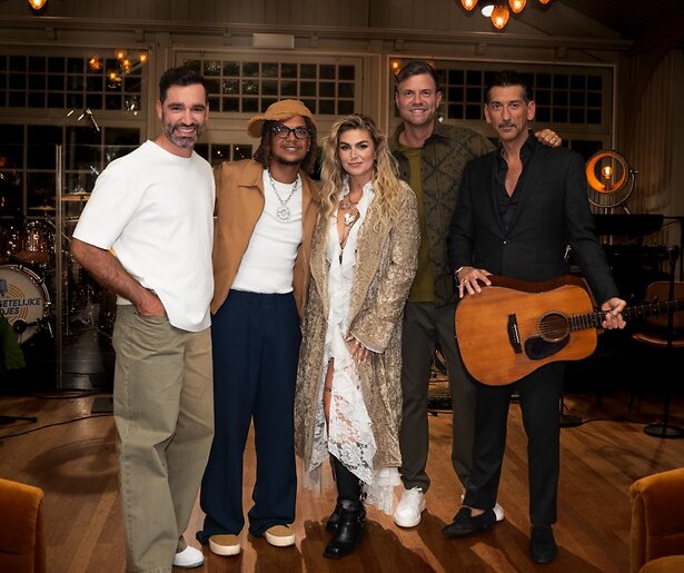 De TV van gisteren: Kijkers lovend over nieuw programma Onvergetelijke Liedjes