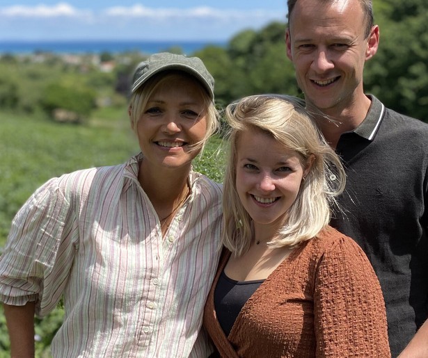 Boer Jouke en Karlijn gaan op onderzoek uit in Frankrijk in Onze Boerderij in Europa
