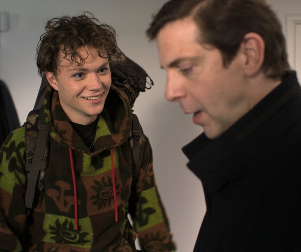 Chris neemt alsnog afscheid van zijn opa in Oogappels