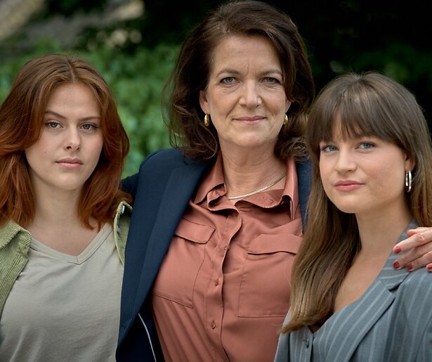 Zien: De eerste beelden van seizoen 6 van Oogappels