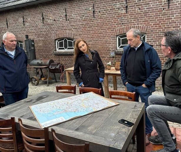 Fidan Ekiz kiest direct partij voor alle Toldijkers in Op de Barricade