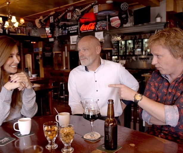 Fidan Ekiz sluit het eerste seizoen van Op de Barricade af in Albergen