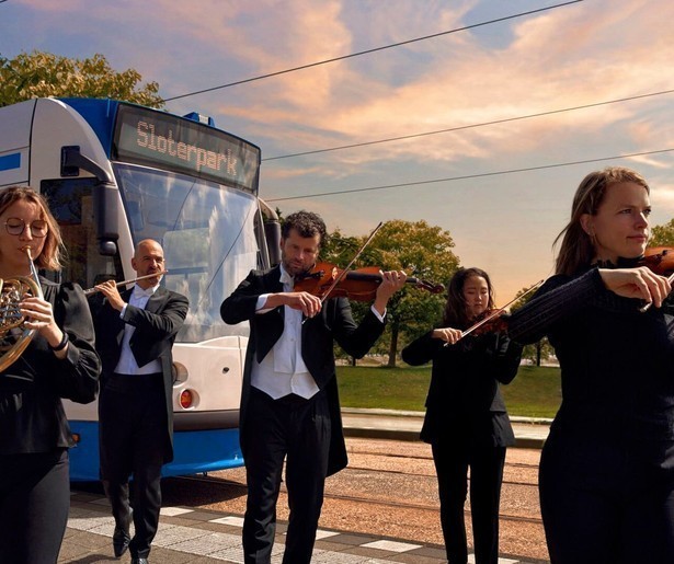 Het Concertgebouworkest opent het nieuwe seizoen met een indrukwekkend openluchtconcert