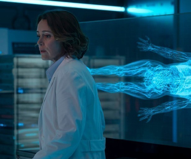 Kira Manning raakt voor het eerst betrokken bij een twijfelachtig project in Orphan Black: Echoes