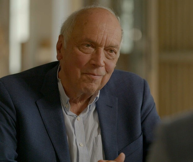 Egbert Myjer praat met Coen Verbraak over zijn waarden en zorgen in Over Leven