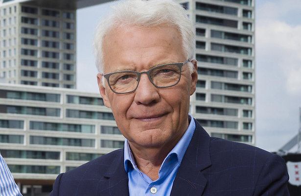 Videosnack: Paul Witteman neemt afscheid van Buitenhof