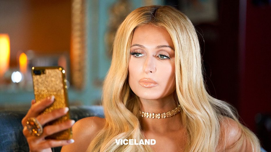 Paris Hilton presenteert Hollywood Love Story