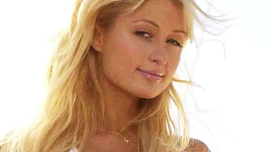 Paris Hilton wil Egyptische grappenmaker aanklagen Paris Hilton wil Egyptische grappenmaker aanklagen