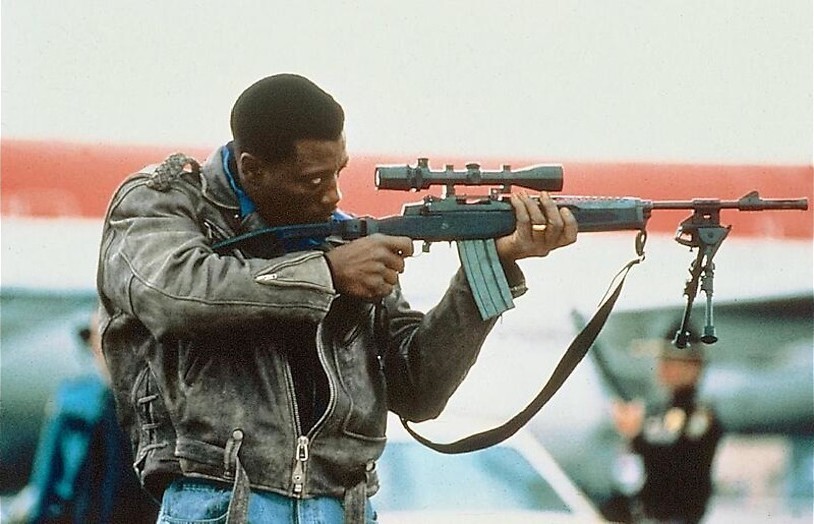 Wesley Snipes stopt een terrorist Wesley Snipes stopt een terrorist