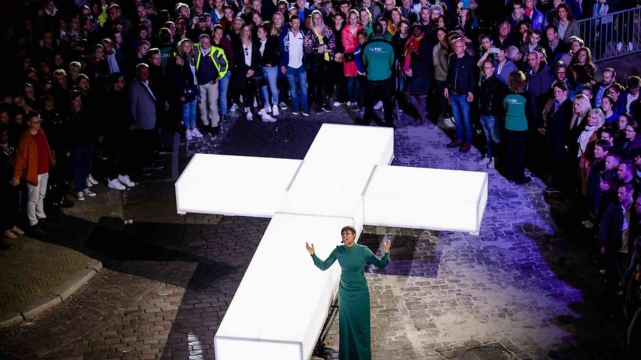 De TV van gisteren Flink minder kijkers voor The Passion 2019 De TV van gisteren Flink minder kijkers voor The Passion 2019