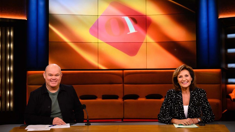 Paul de Leeuw en Astrid Joosten Paul de Leeuw en Astrid Joosten