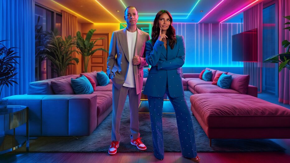 Presentatoren Valerio Zeno en Monica Geuze