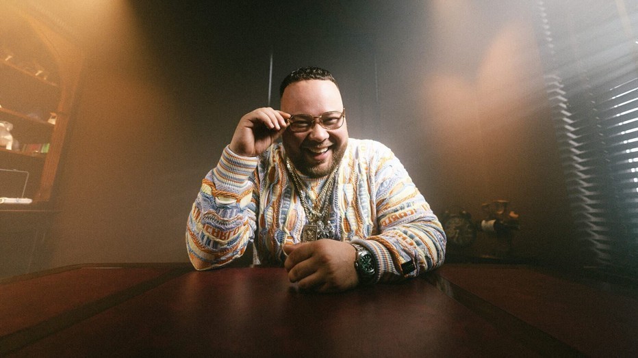 Papi Mikey Dinero voor Papi & Pimps