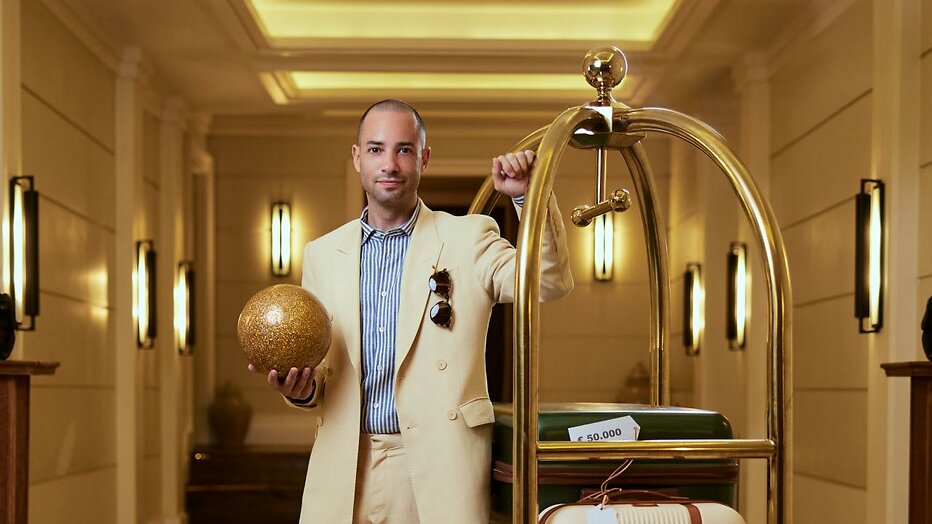 Valerio Zeno voor Paradise Hotel