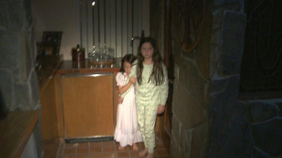 Kristi en Katie Rey in Paranormal Activity 3 Kristi en Katie Rey in Paranormal Activity 3