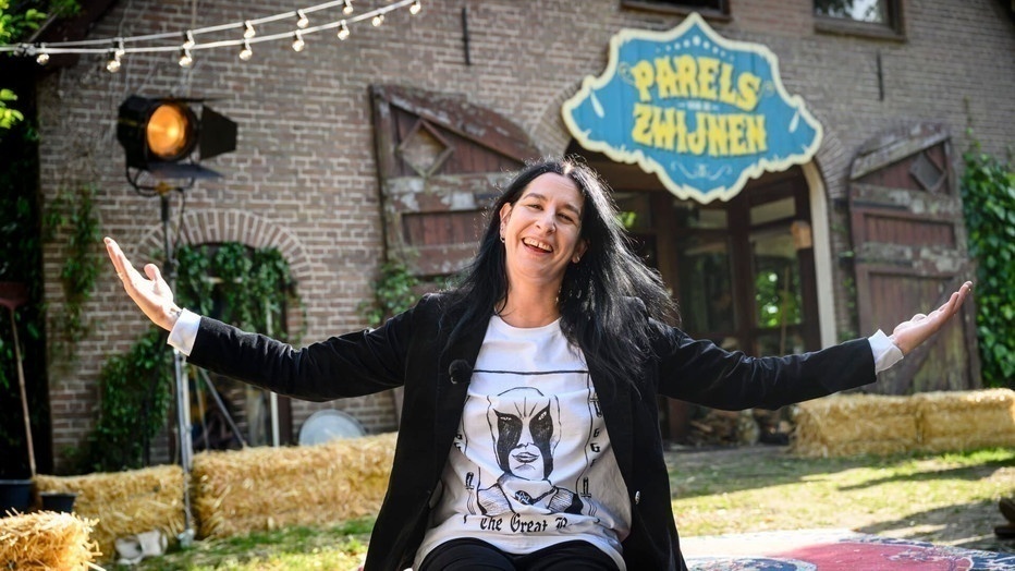 Raven van Dorst voor Parels voor de Zwijnen